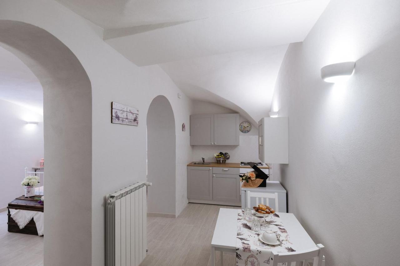 La Casa Di Aneti Appartement Dolceacqua Buitenkant foto
